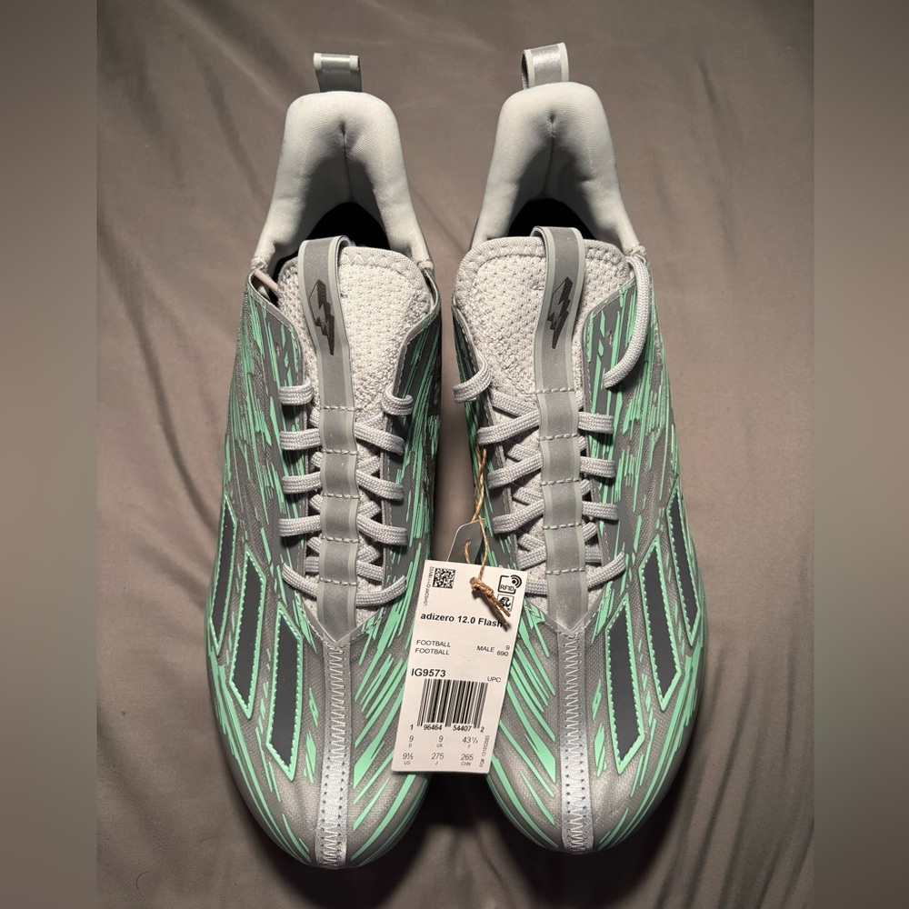 adizero 12.0 flash football cleats silver NWT men’s size 9.5 no box - Picture 2 of 7